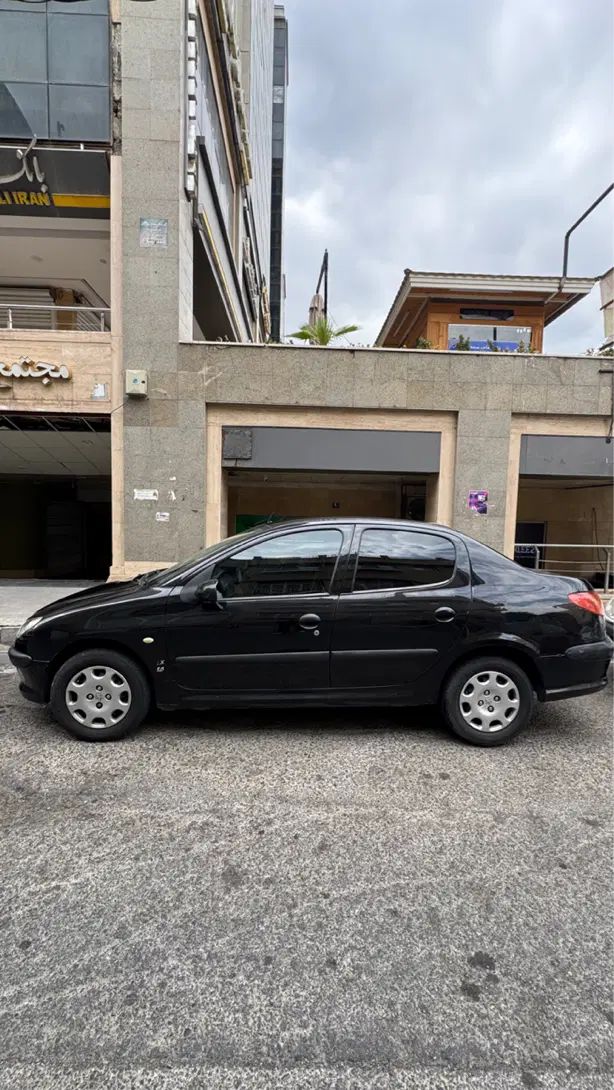 پژو ۲۰۶ صندوق دار v8 - 1393