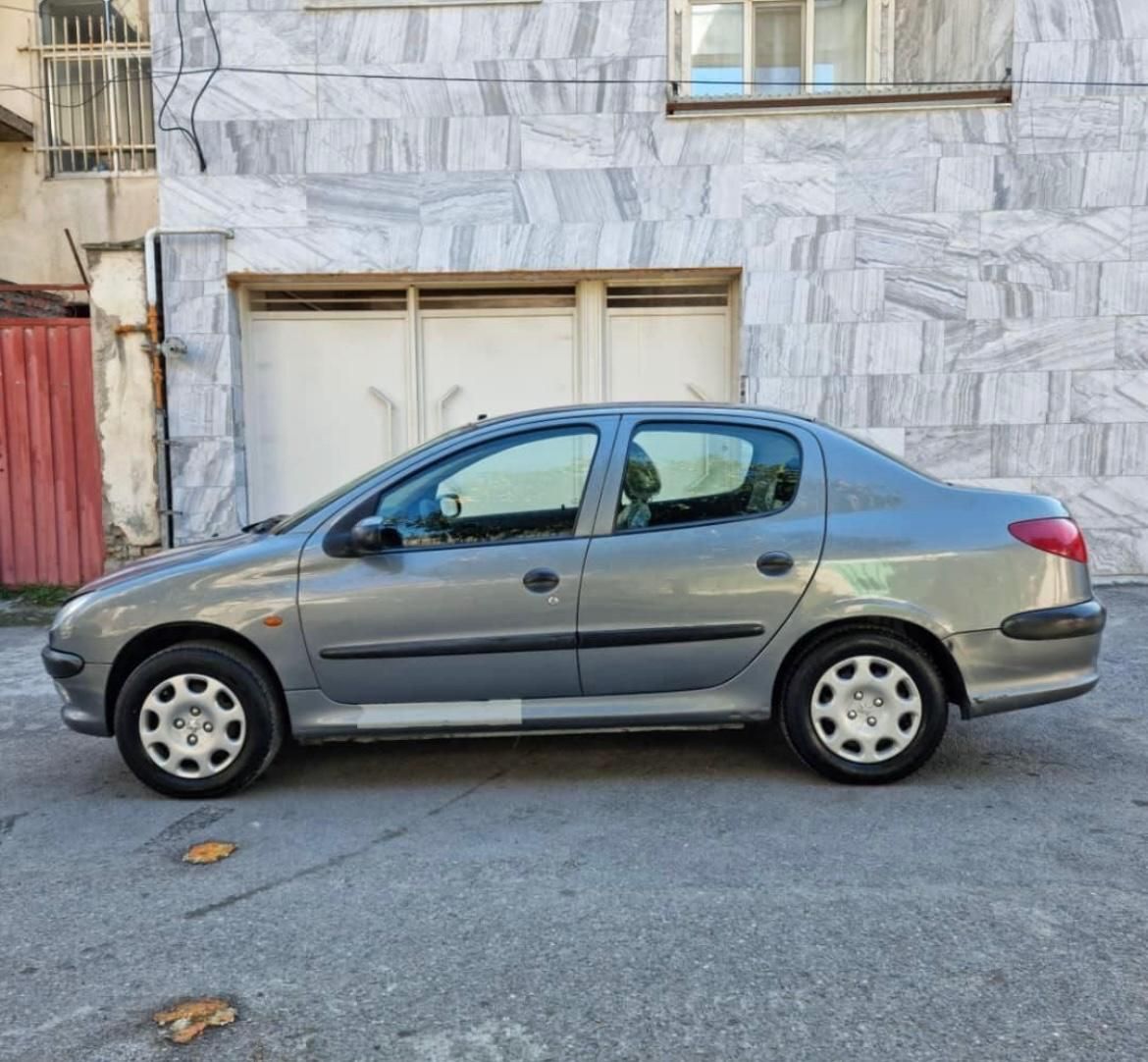 پژو ۲۰۶ صندوق دار v8 - 1390