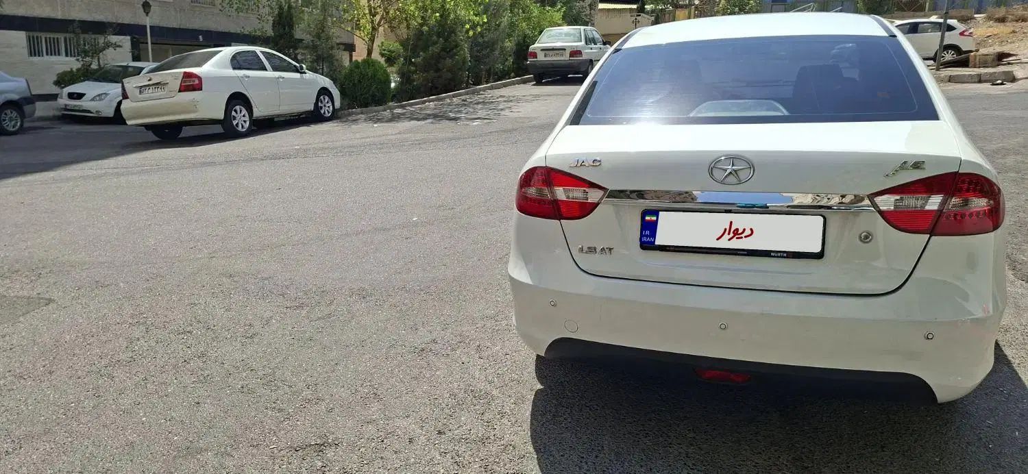 جک J5 اتوماتیک - 1394