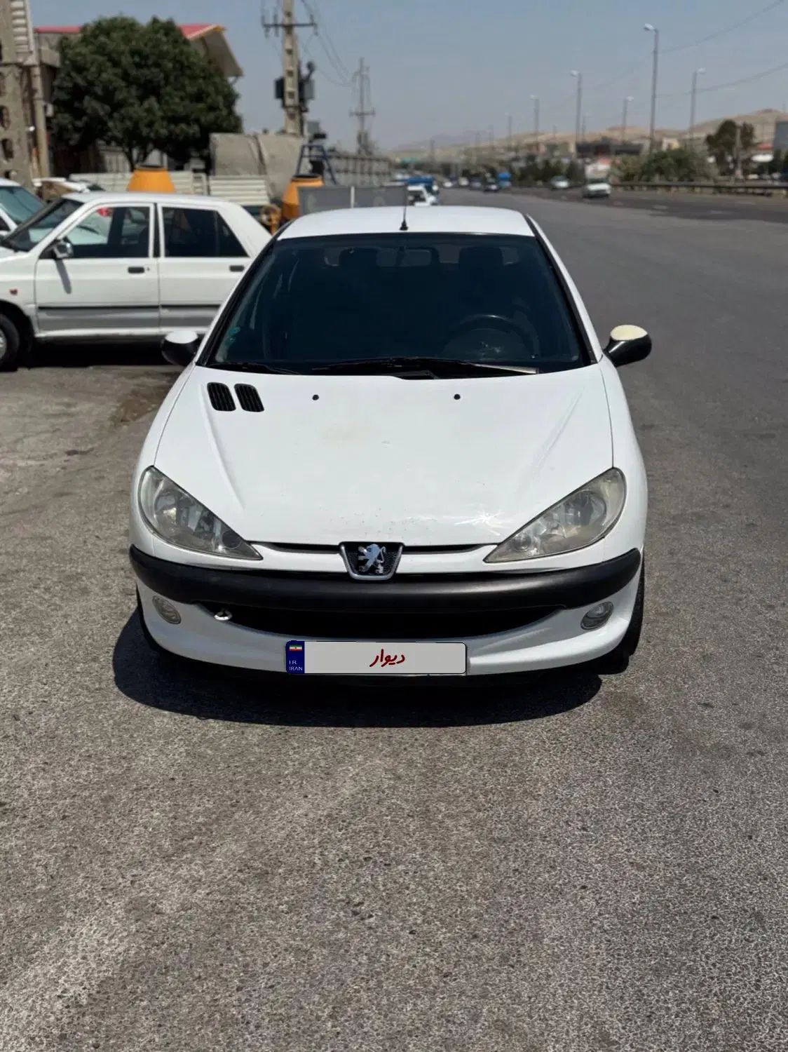 پژو ۲۰۶ صندوق دار v8 - 1390