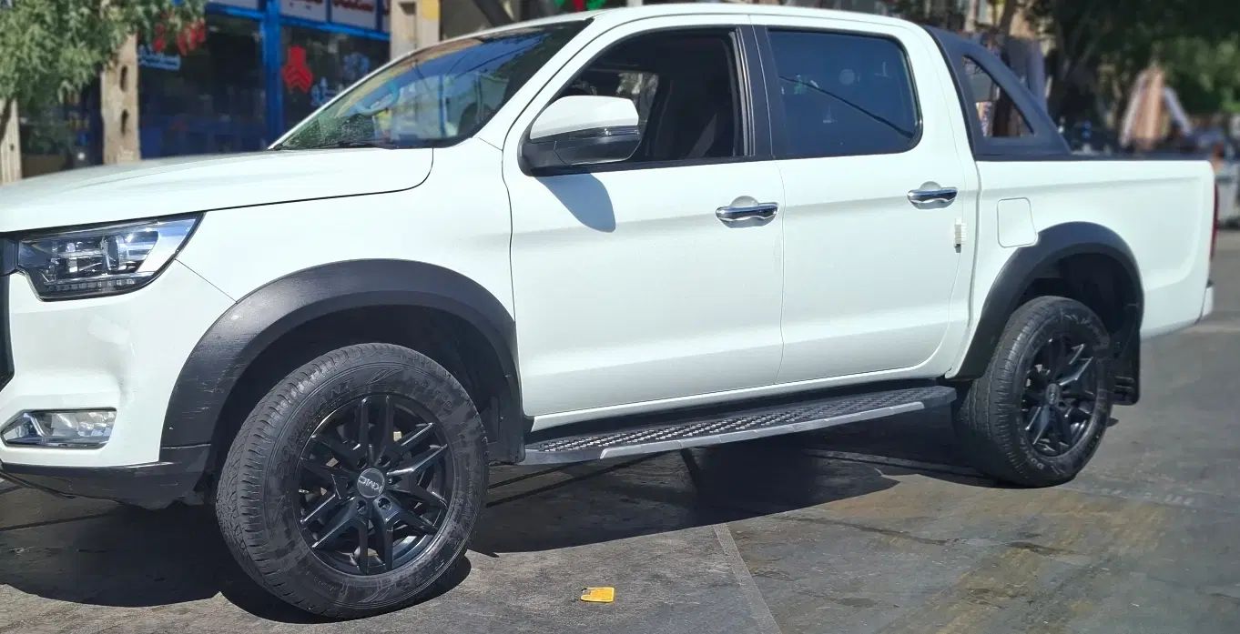 خودرو کی ام سی، T8 آگهی ann_20086903