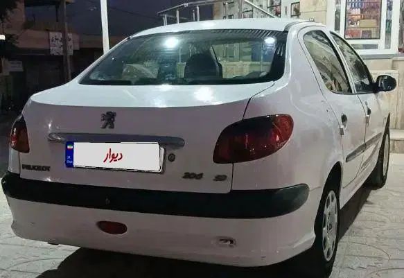 پژو ۲۰۶ صندوق دار v8 - 1393
