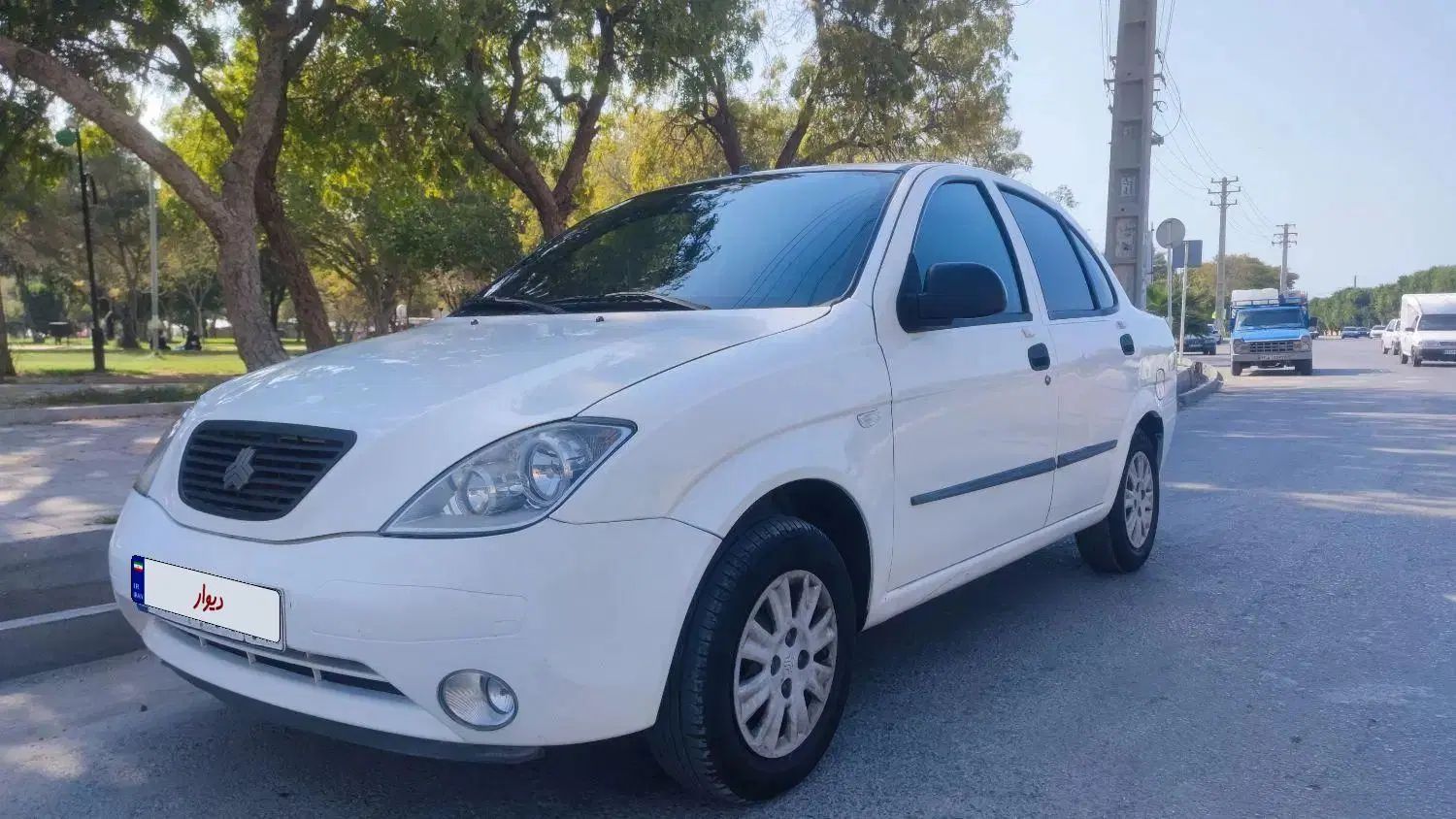 تیبا صندوق دار SX - 1400