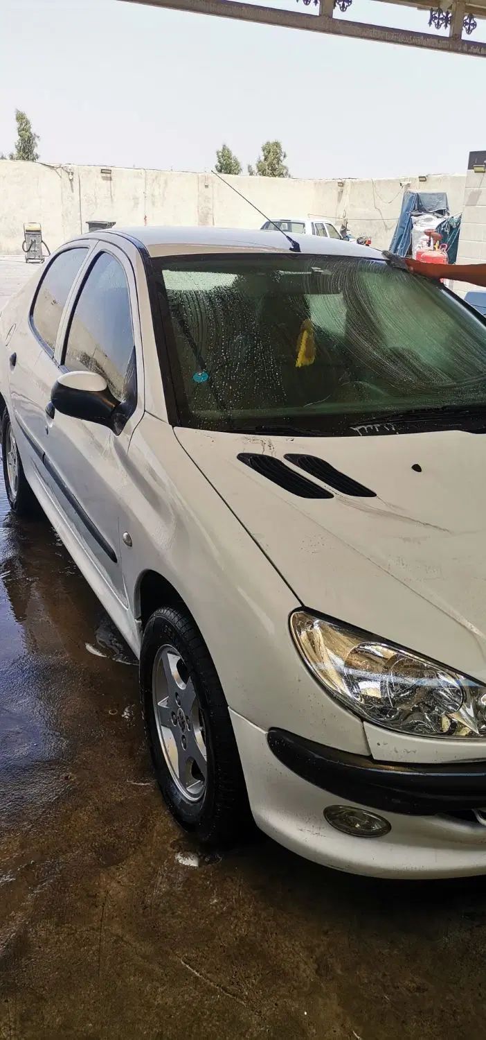 پژو ۲۰۶ صندوق دار v8 - 1395
