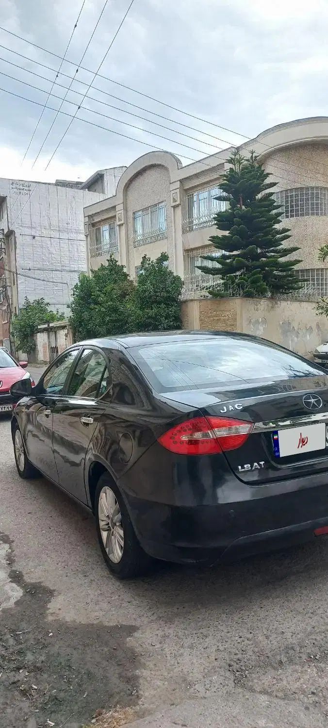جک J5 اتوماتیک - 1394