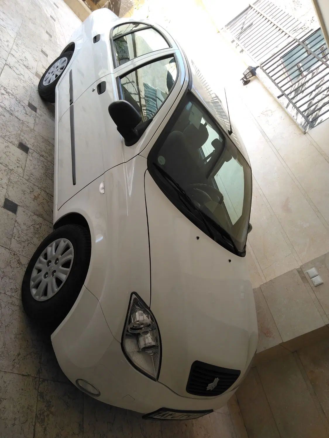 تیبا صندوق دار SX - 1400
