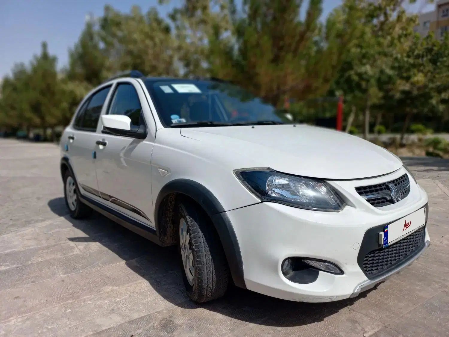کوییک R دنده‌ای - 1402