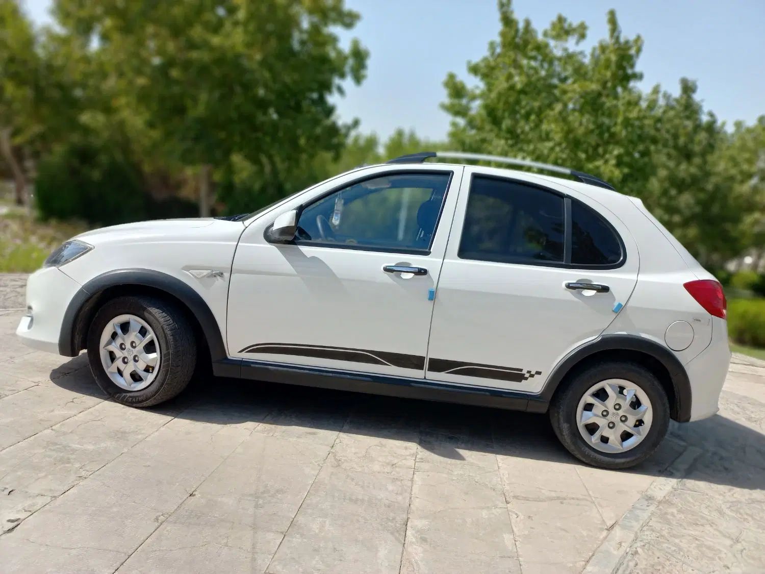 کوییک R دنده‌ای - 1402