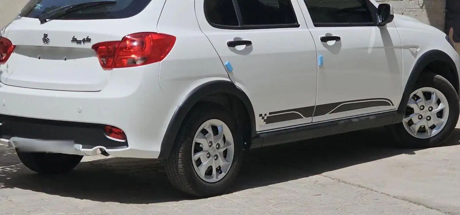 کوییک R دنده‌ای - 1404