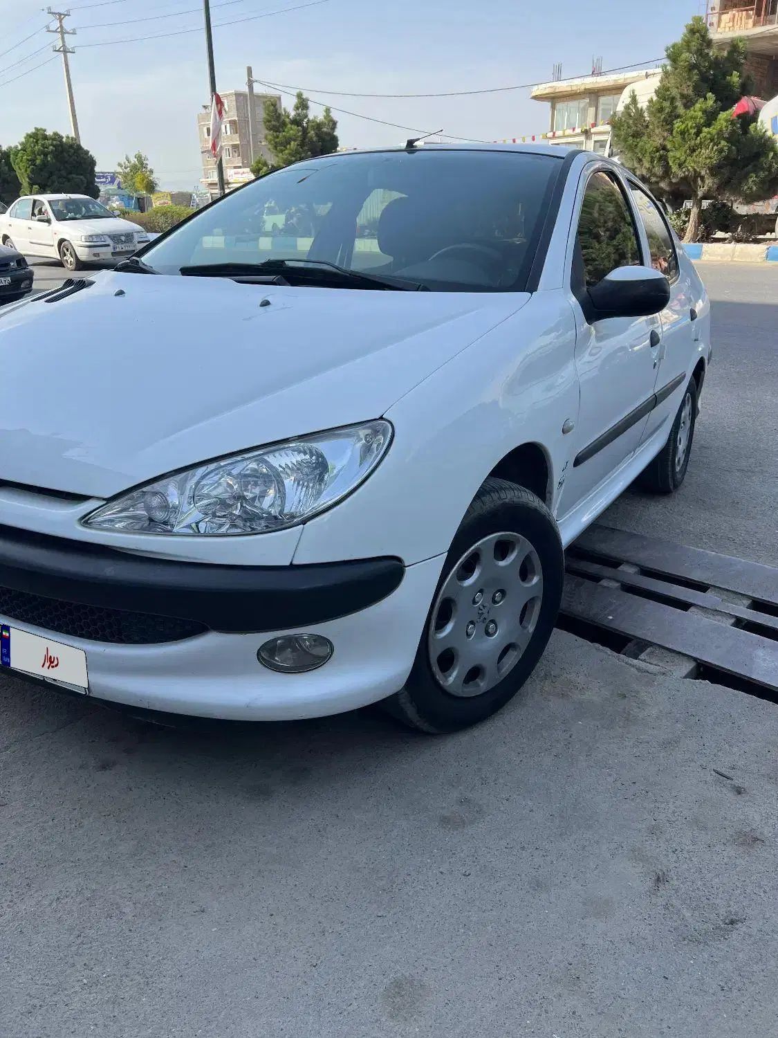 پژو ۲۰۶ صندوق دار v8 - 1398