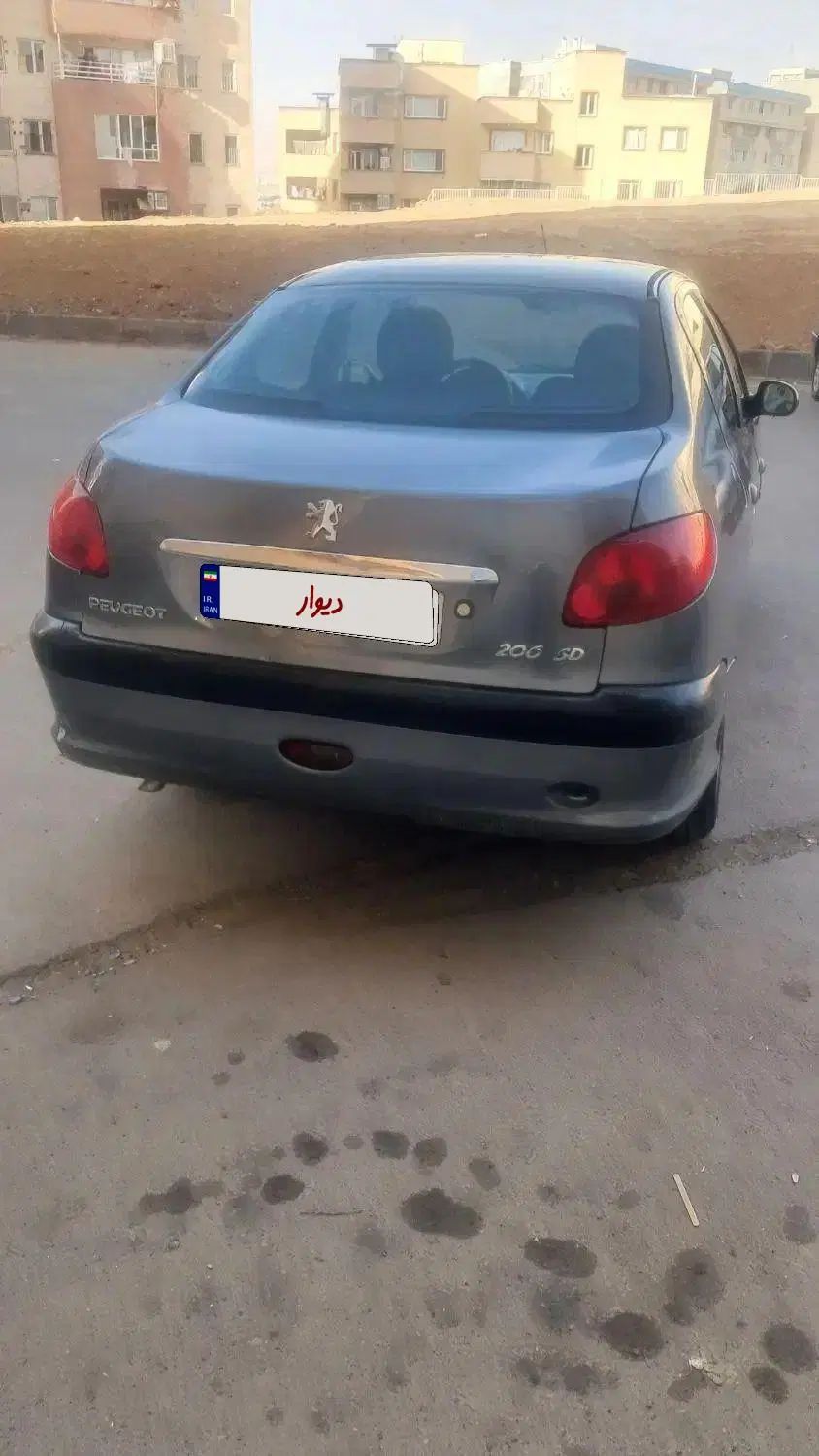 پژو ۲۰۶ صندوق دار v8 - 1386