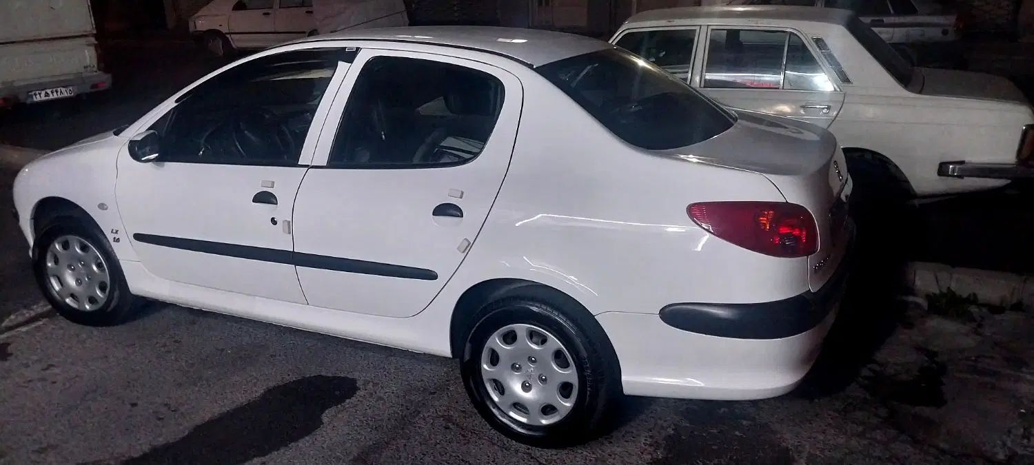 پژو ۲۰۶ صندوق دار v8 - 1400