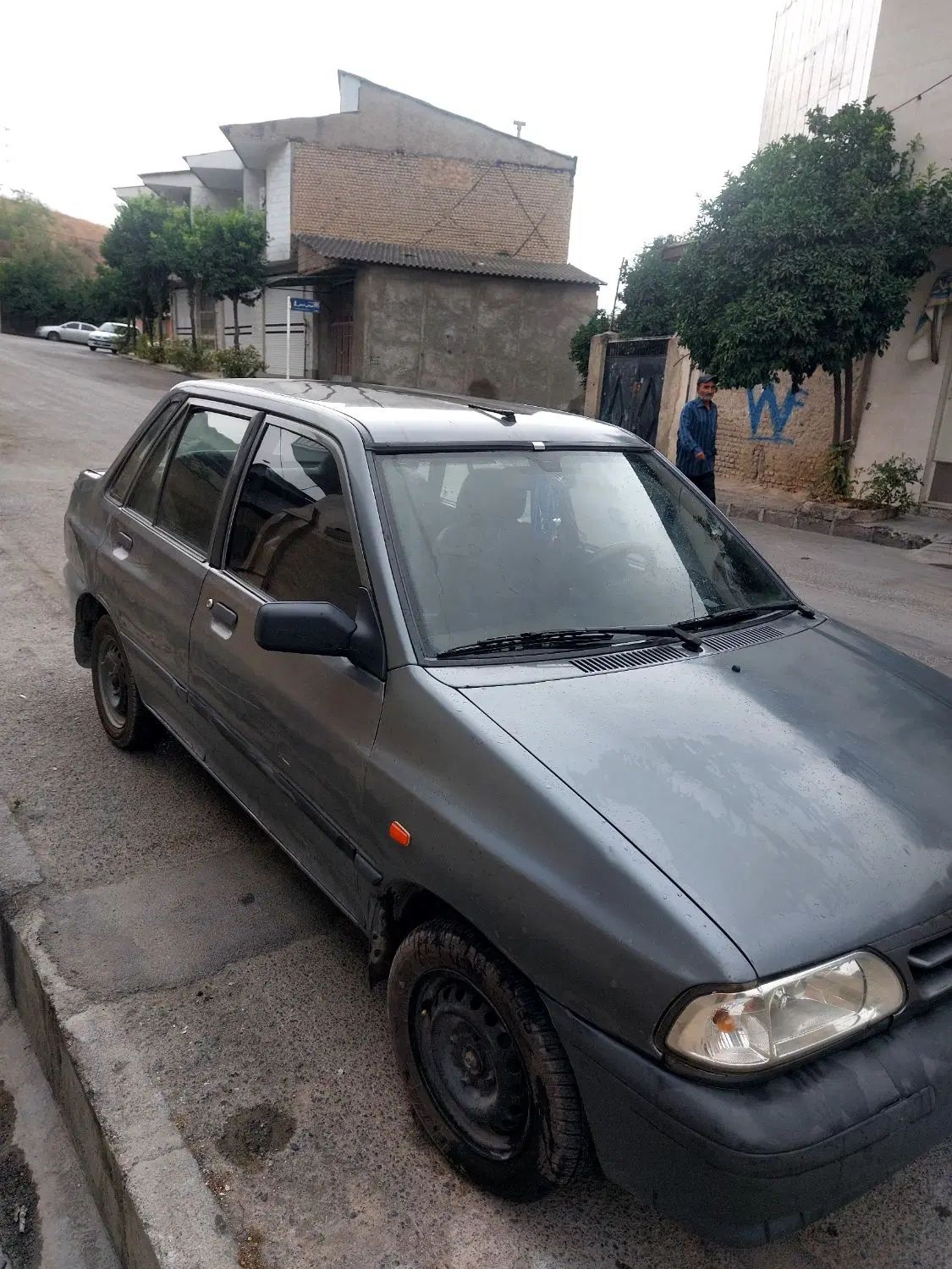 پراید 131 SE - 1392