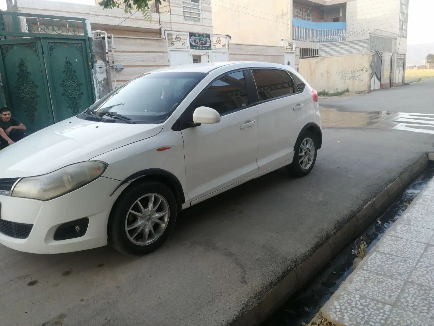 ام وی ام 315 هاچ بک ساده دنده ای - 1392
