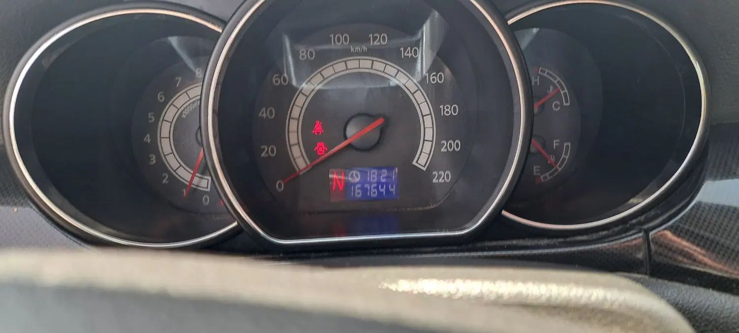 جک J5 اتوماتیک - 1394