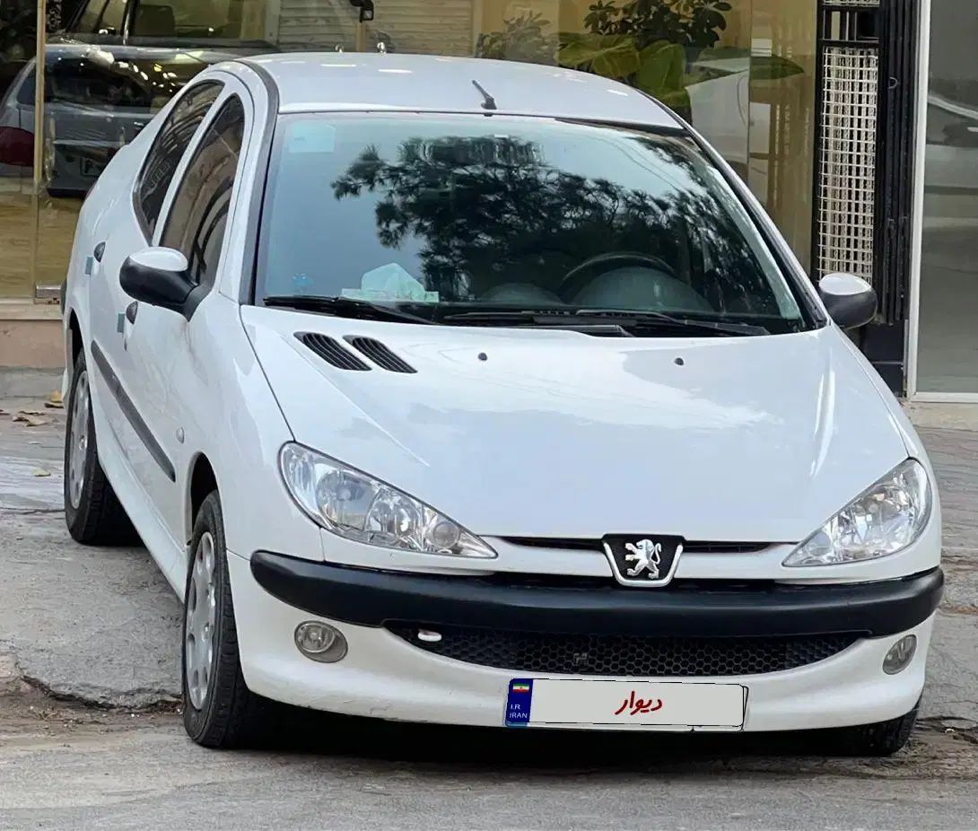 خودرو پژو، ۲۰۶ صندوق دار آگهی ann_20089171