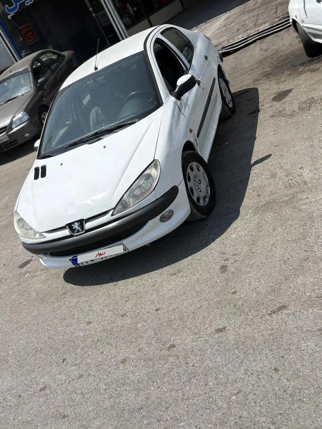 پژو ۲۰۶ صندوق دار v8 - 1391
