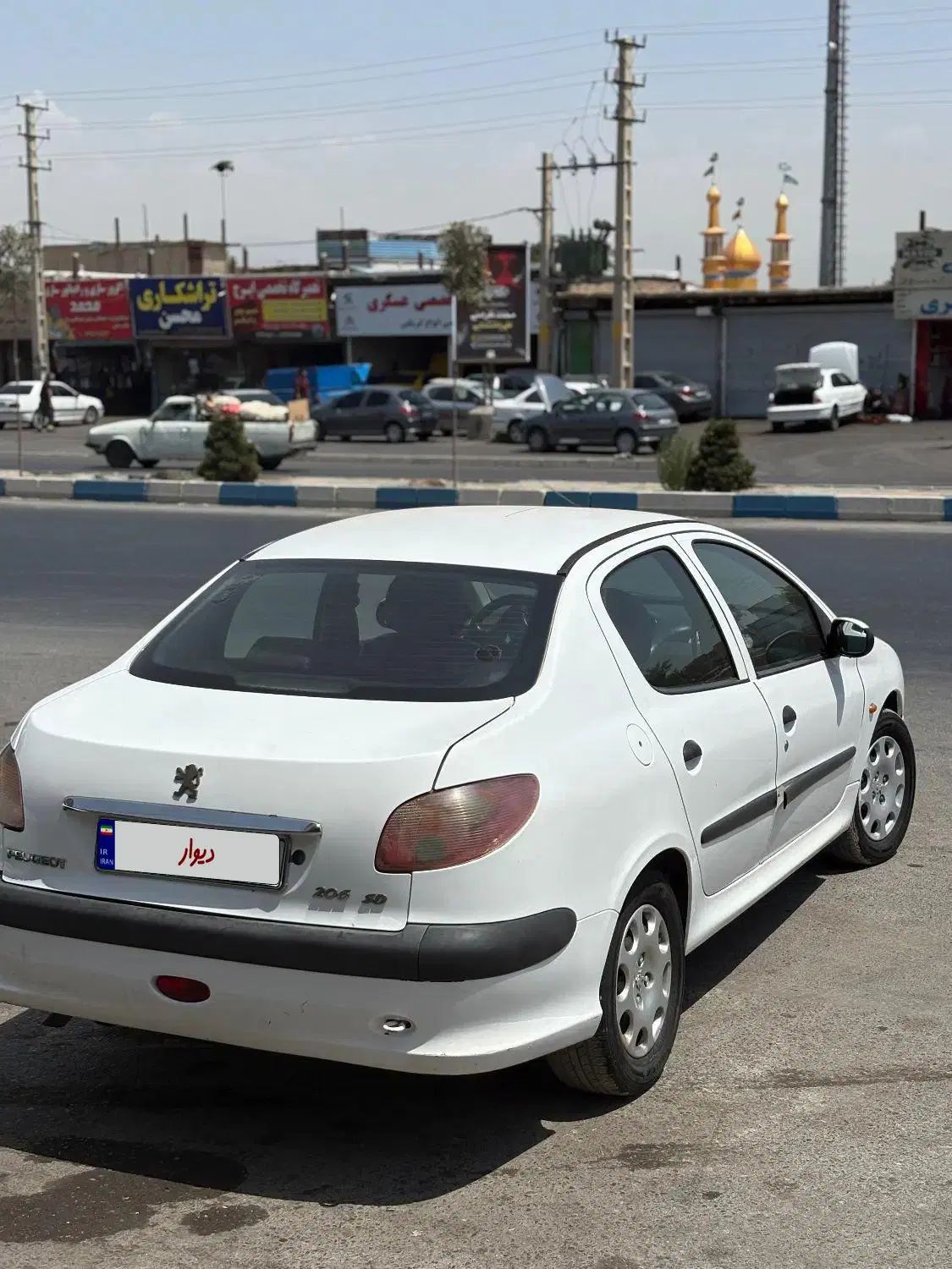پژو ۲۰۶ صندوق دار v8 - 1391
