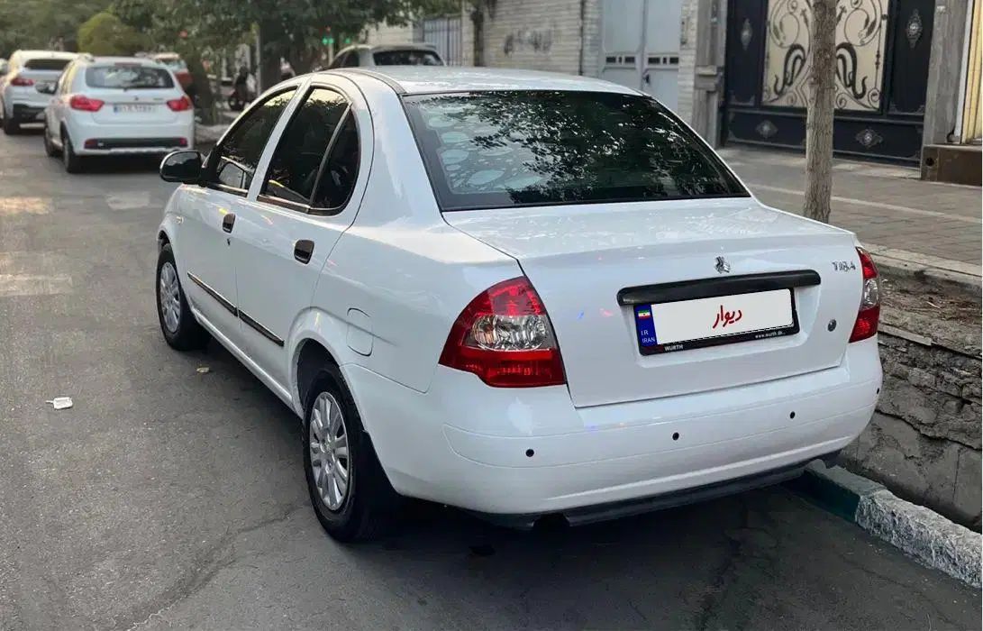 تیبا صندوق دار SX - 1398