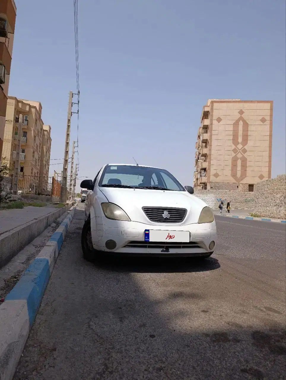 تیبا صندوق دار SX - 1392