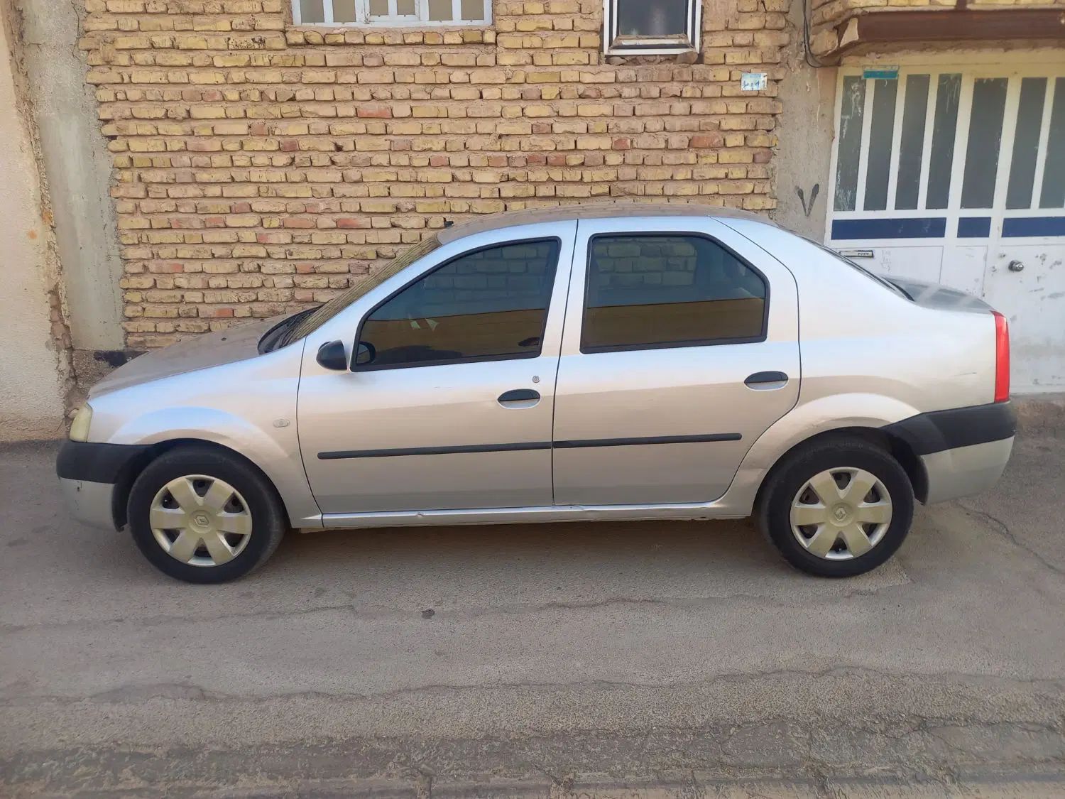 خودرو رنو، تندر 90 آگهی ann_20089440