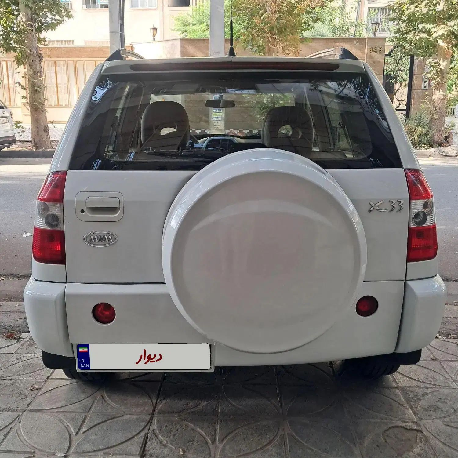 ام وی ام X33 دنده‌ای ساده - 1391