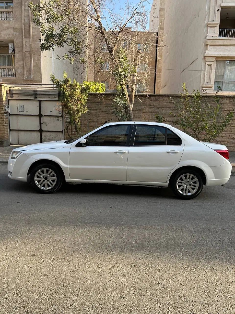 خودرو دنا، معمولی آگهی ann_20089794