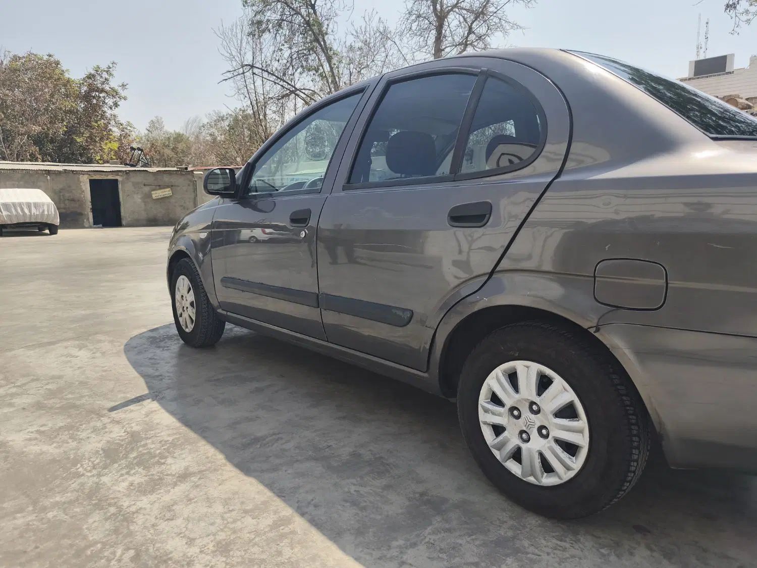 تیبا صندوق دار SX - 1391