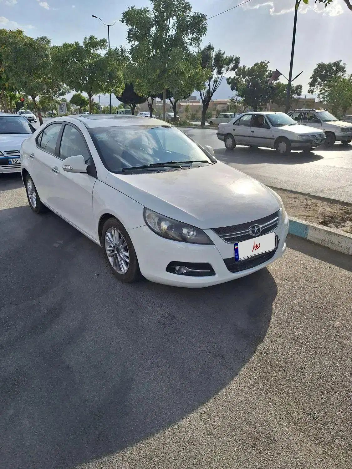 جک J5 اتوماتیک - 1394