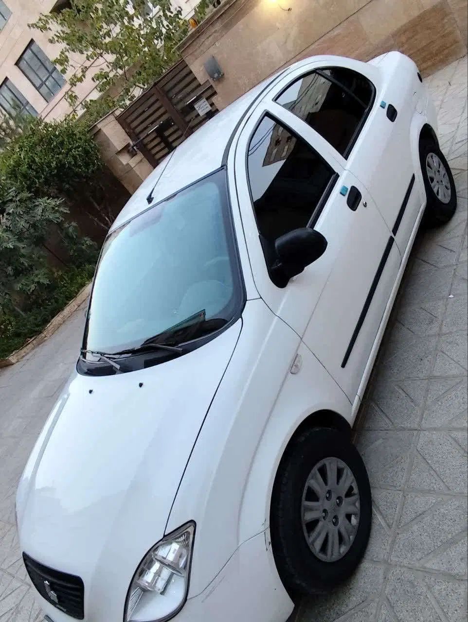 تیبا صندوق دار SX - 1398
