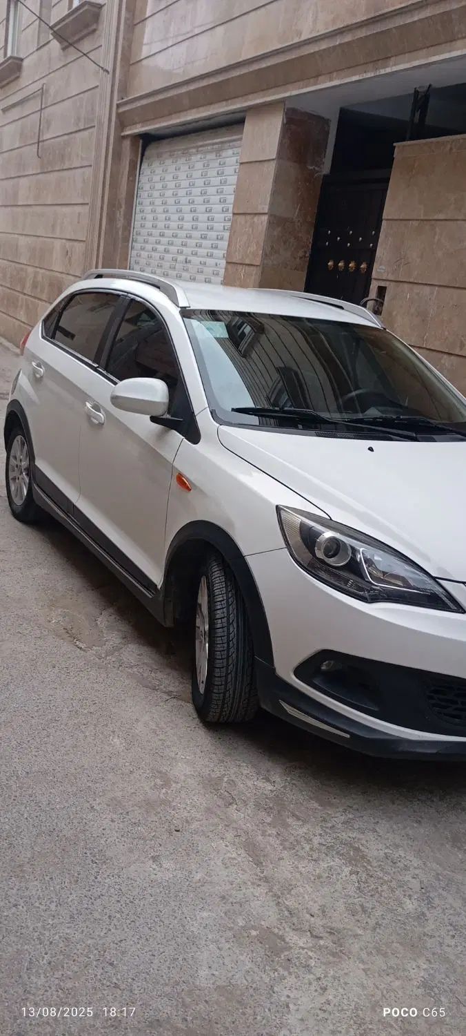 ام وی ام 315 هاچ بک اسپرت لاکچری - 1396