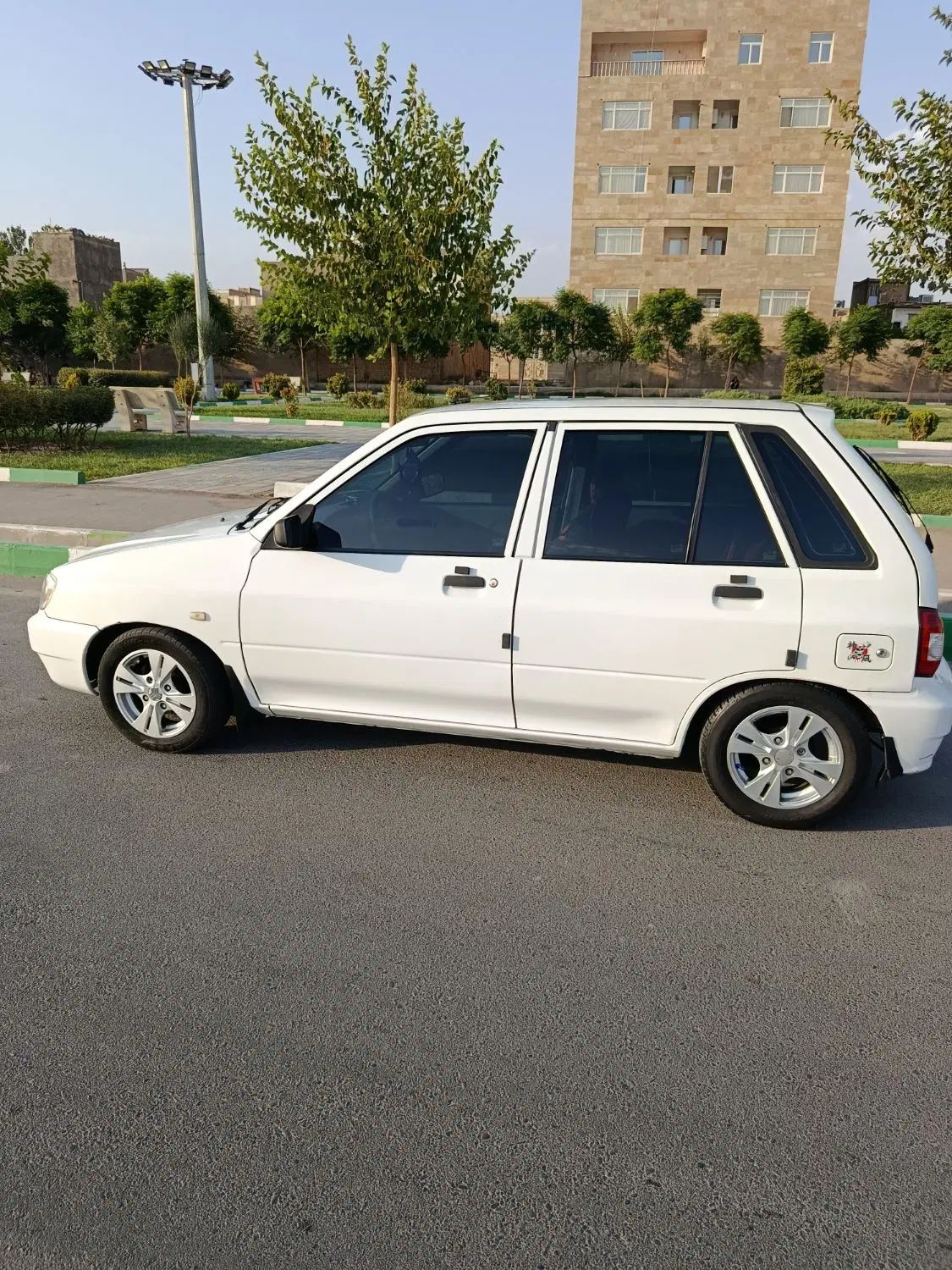 پراید 111 SE - 1398