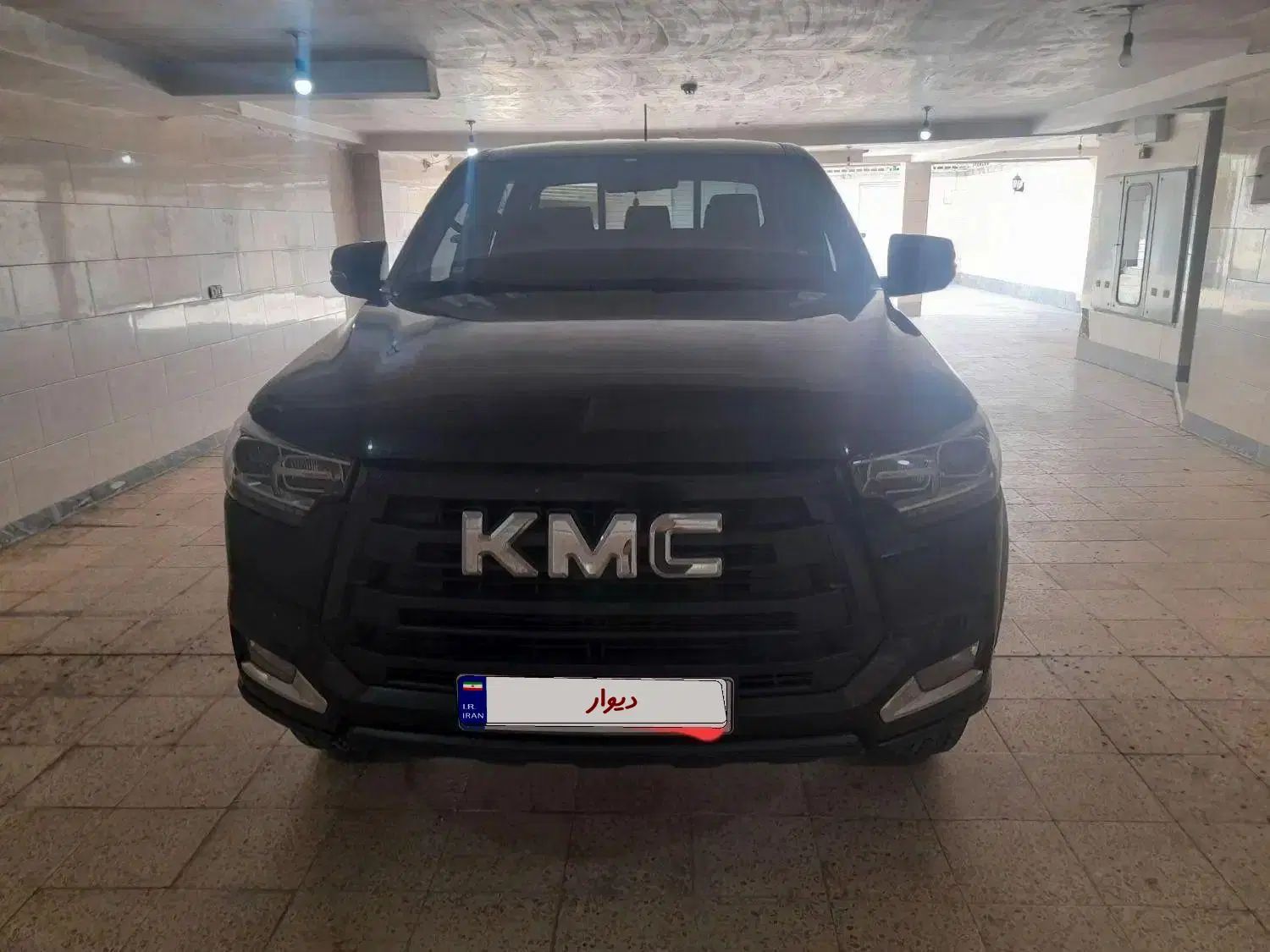 خودرو کی ام سی، T8 آگهی ann_20090883