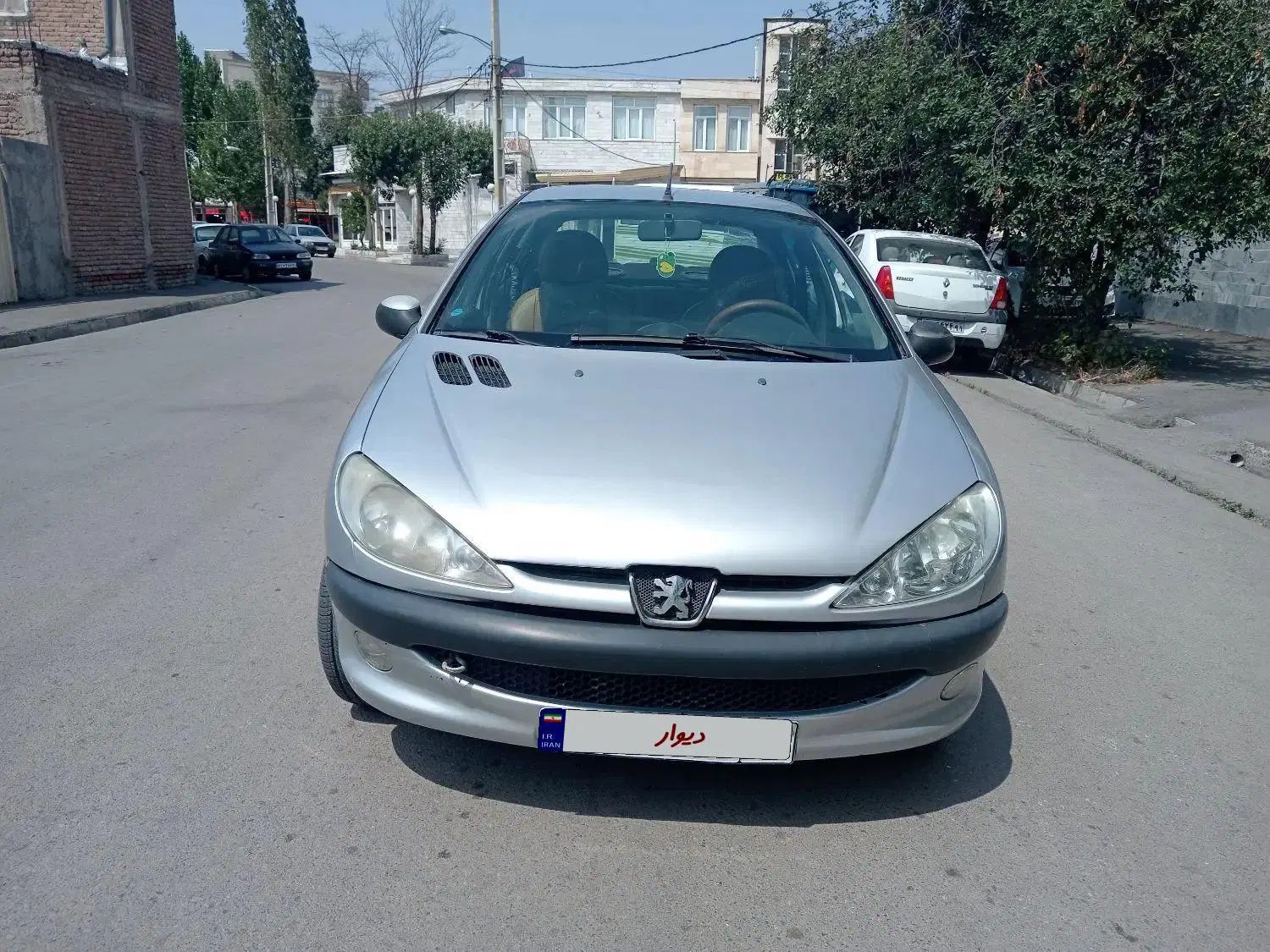 خودرو پژو، ۲۰۶ صندوق دار آگهی ann_20091193