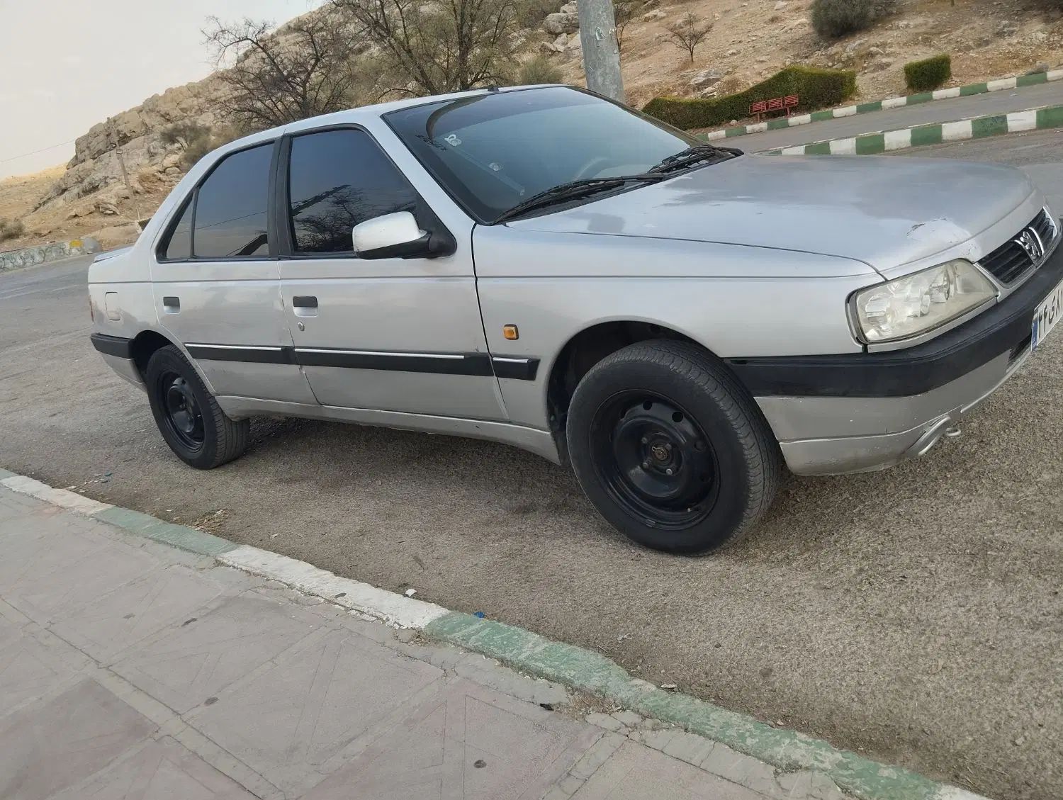 پژو 405 SLX بنزینی  XU7 - 1389