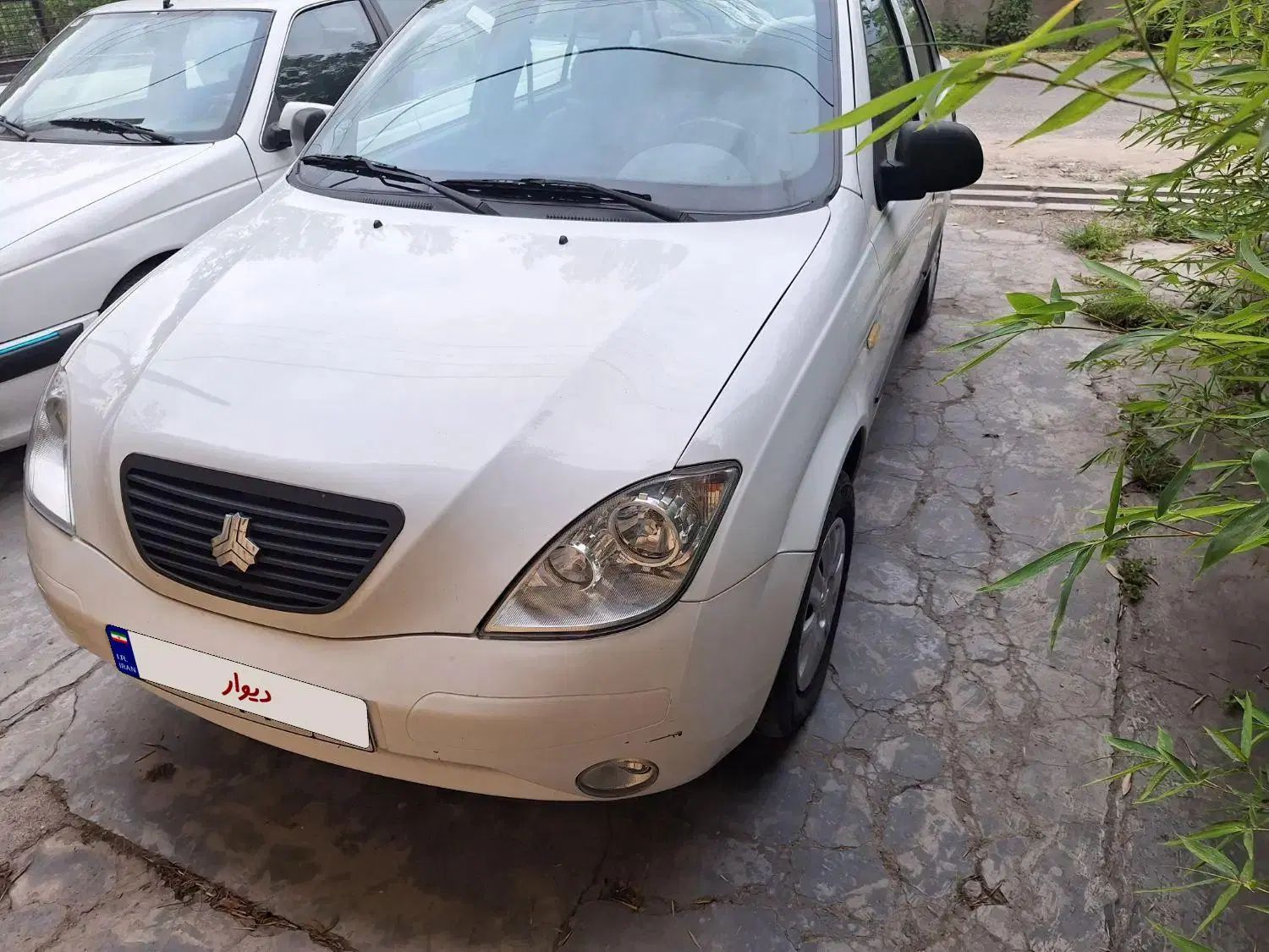 تیبا صندوق دار SX - 1398