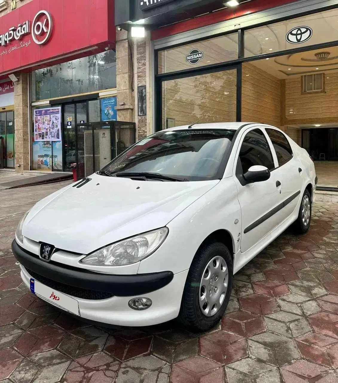 پژو ۲۰۶ صندوق دار v8 - 1398