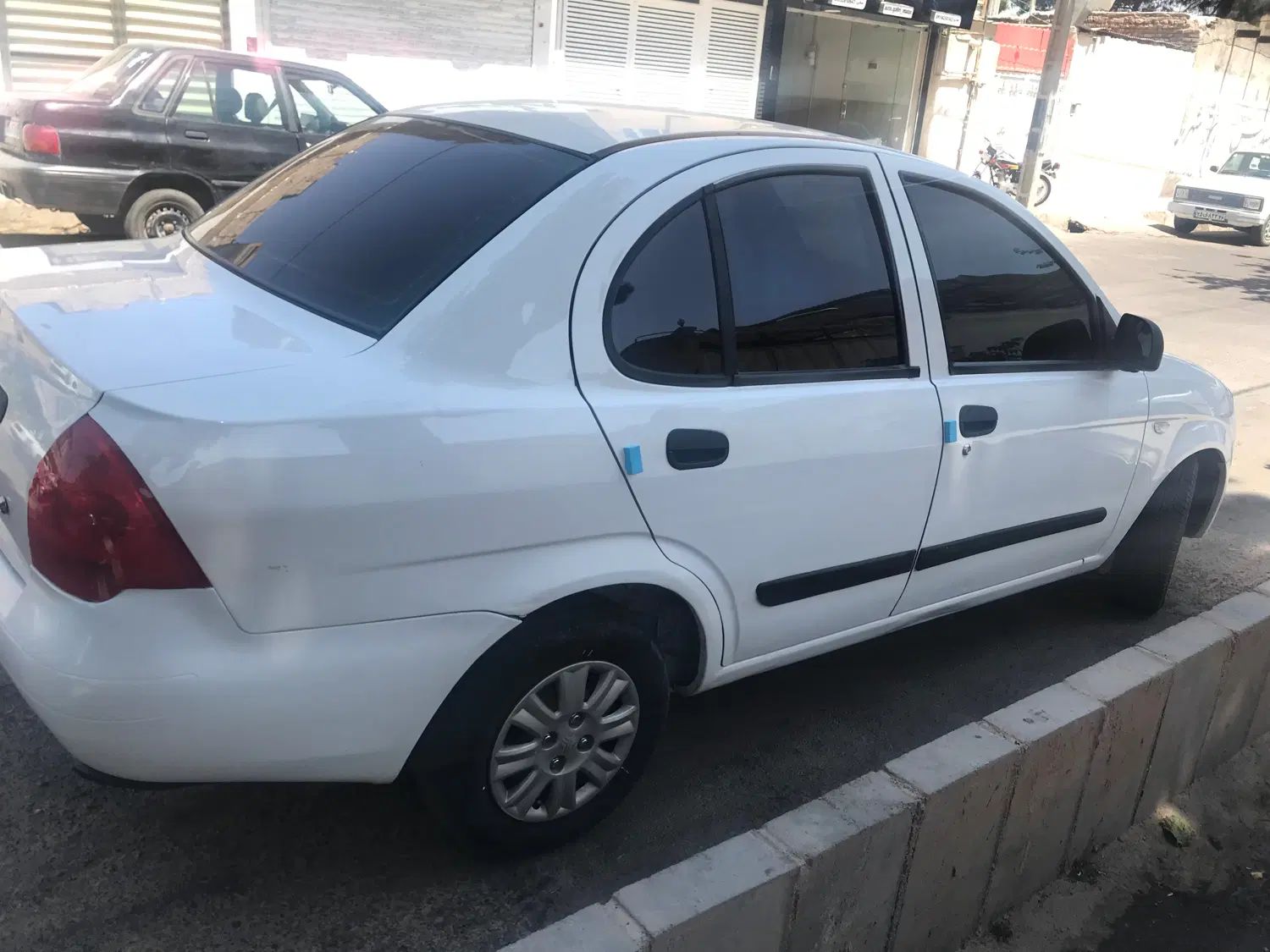 تیبا صندوق دار EX - 1395