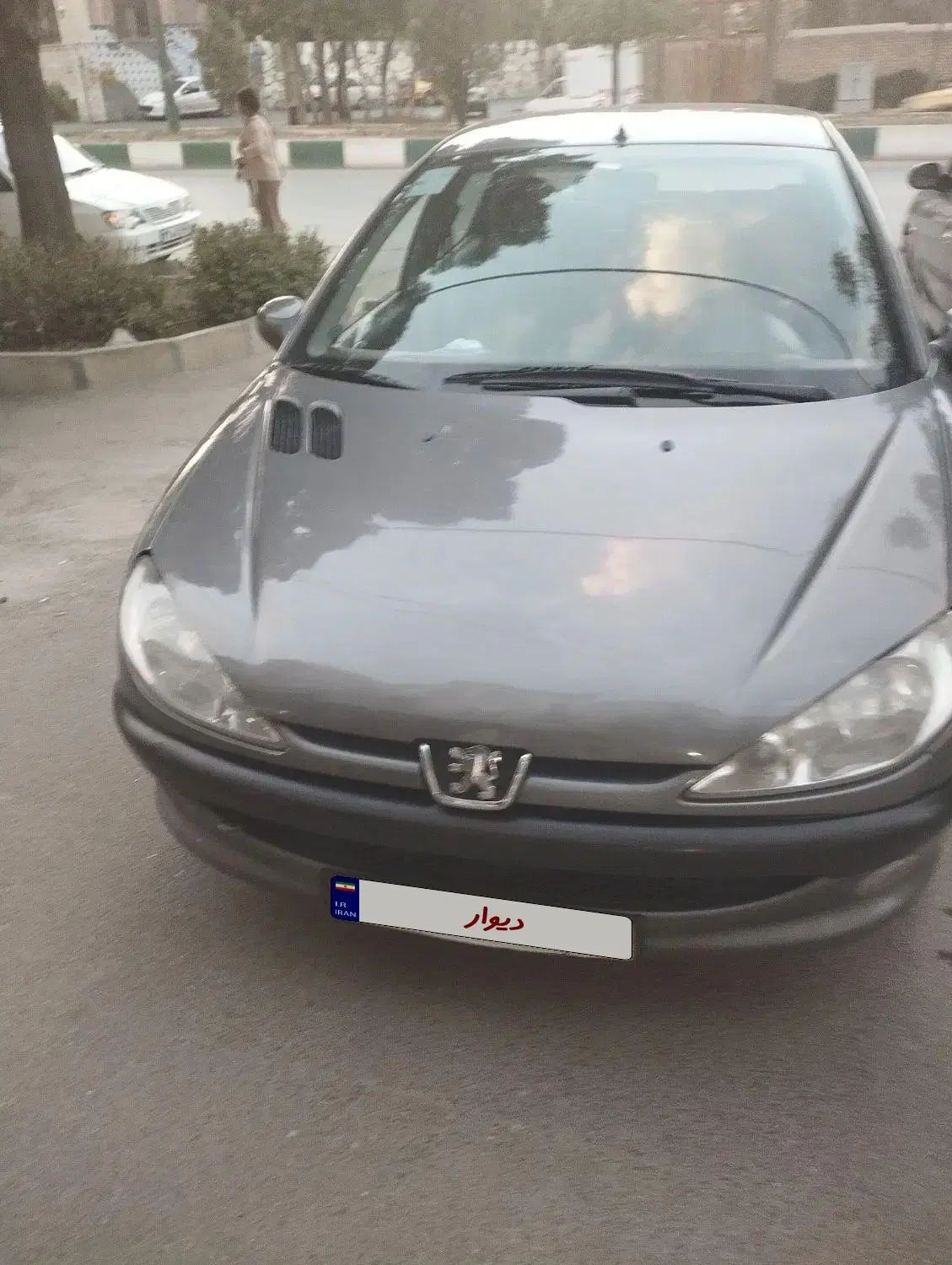 پژو ۲۰۶ صندوق دار v8 - 1394