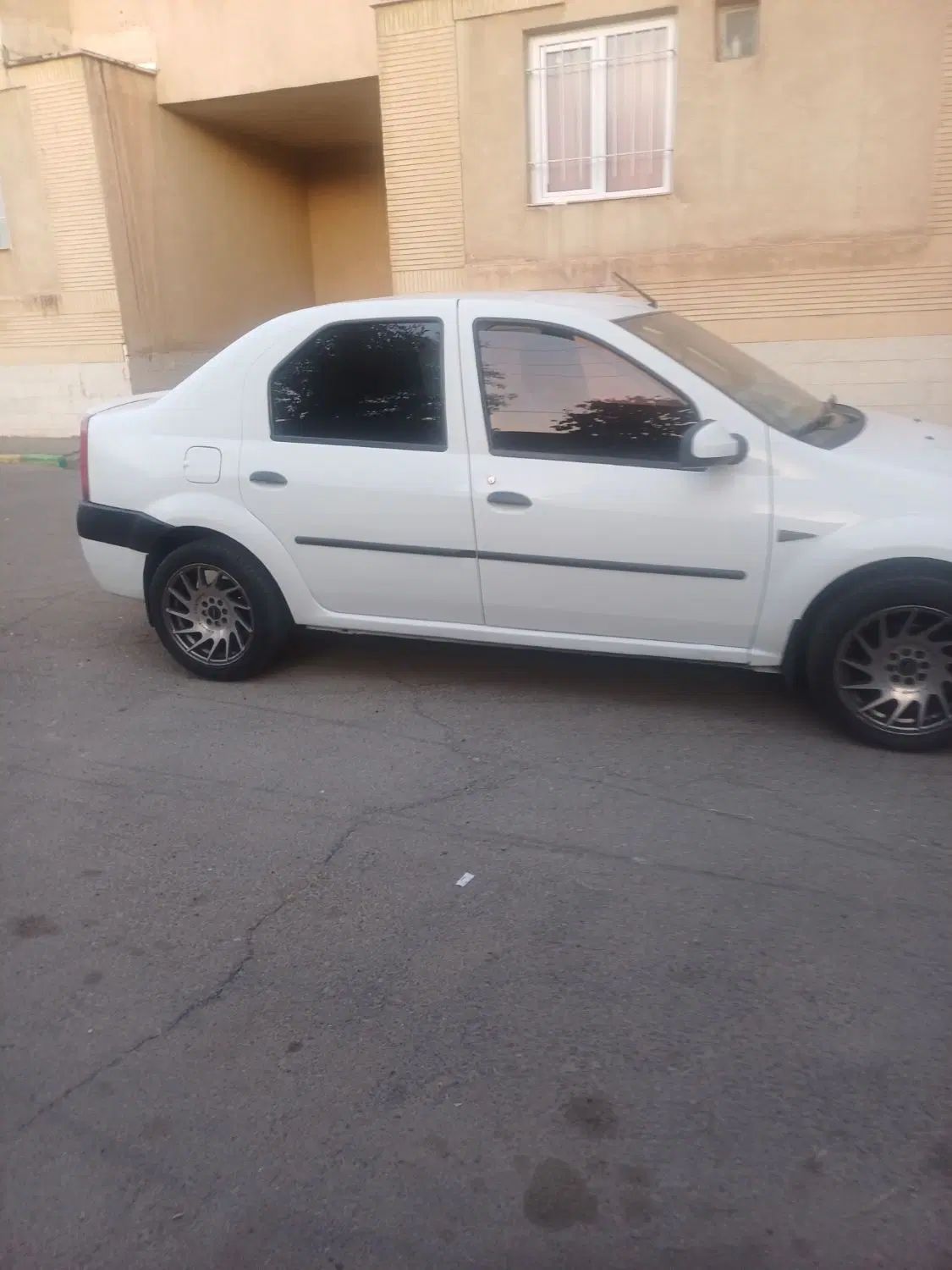 رنو تندر 90 E2 - 1387