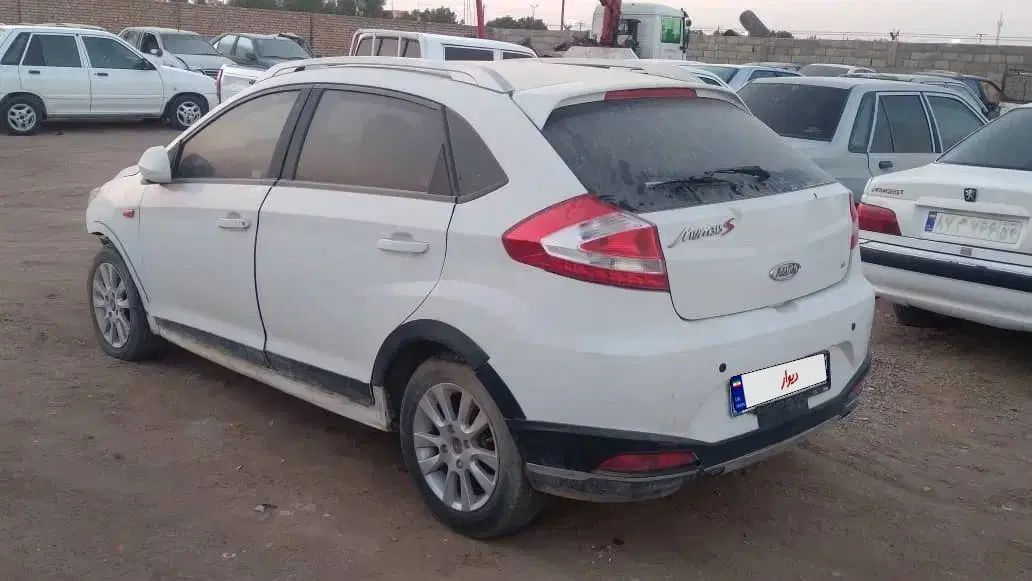 خودرو ام وی ام، 315 هاچ بک آگهی ann_20091585
