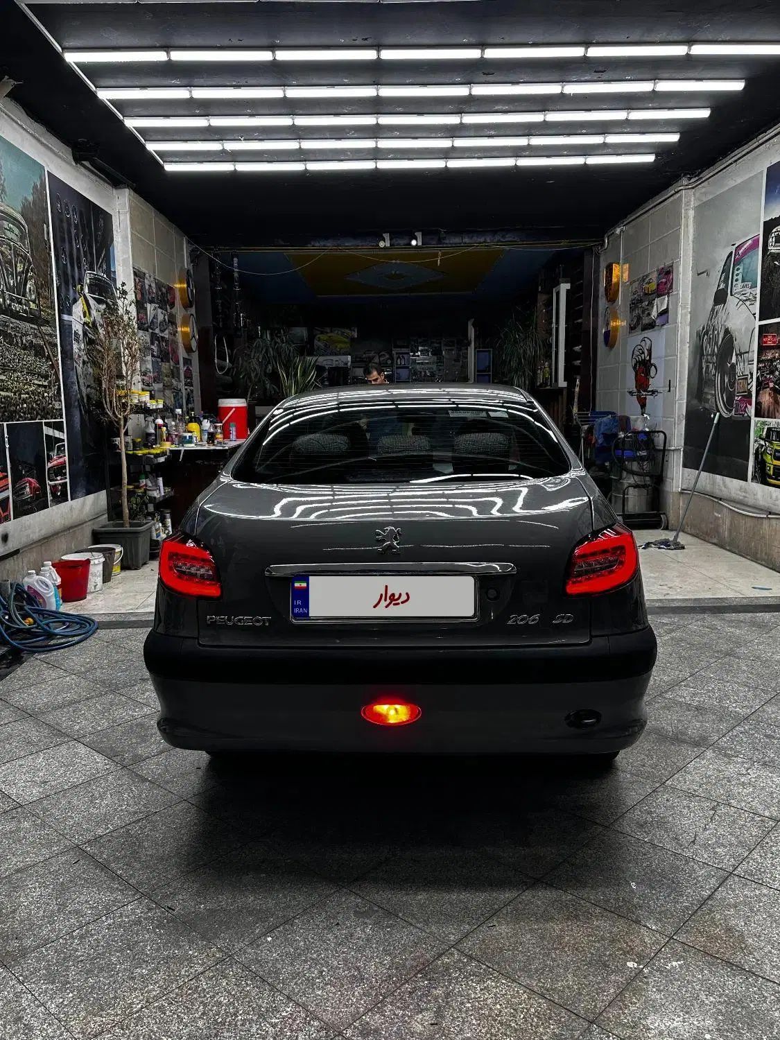 پژو ۲۰۶ صندوق دار v8 - 1394