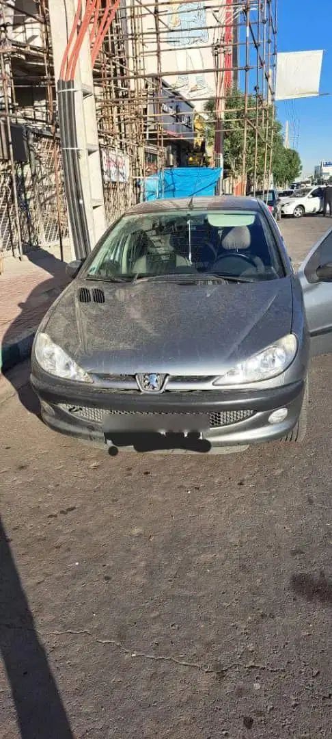 پژو ۲۰۶ صندوق دار v8 - 1396