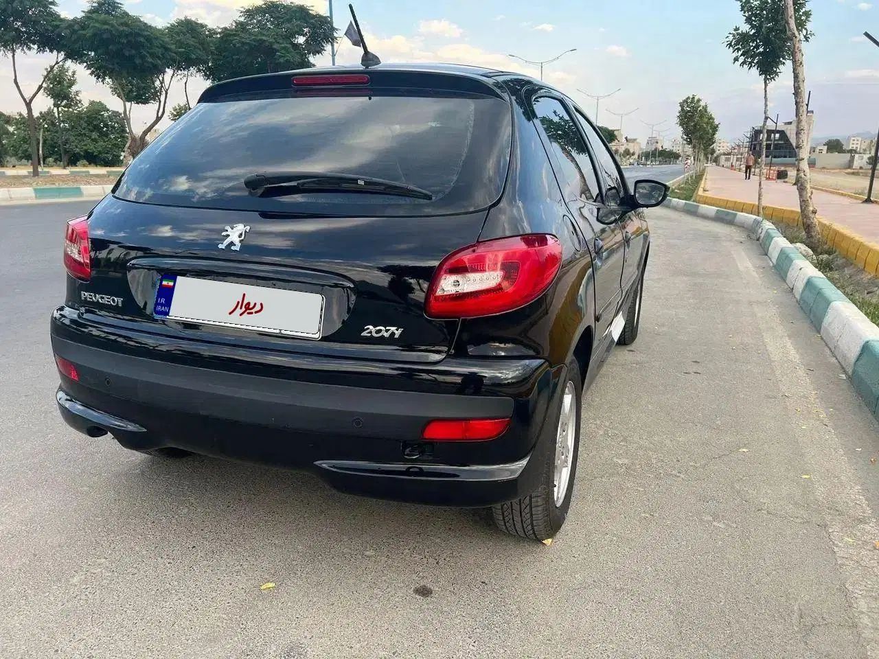 پژو 207 پانوراما اتوماتیک TU5 - 1402