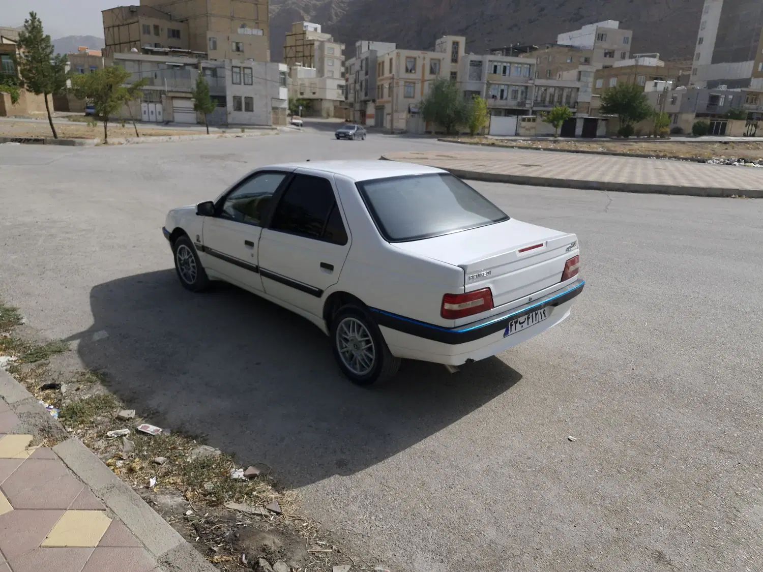 پژو 405 SLX بنزینی TU5 - 1396