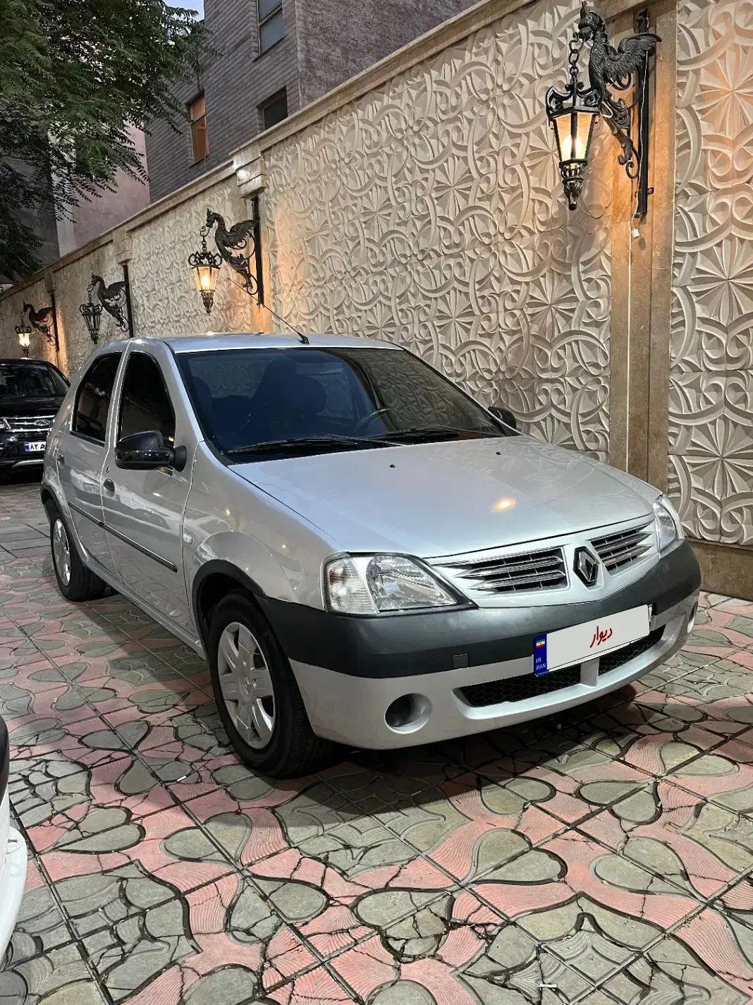 خودرو رنو، تندر 90 آگهی ann_20092347
