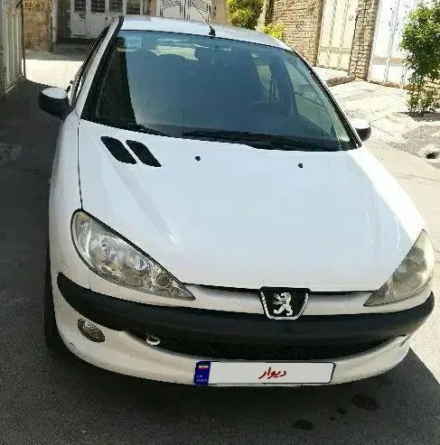 پژو ۲۰۶ صندوق دار v8 - 1398