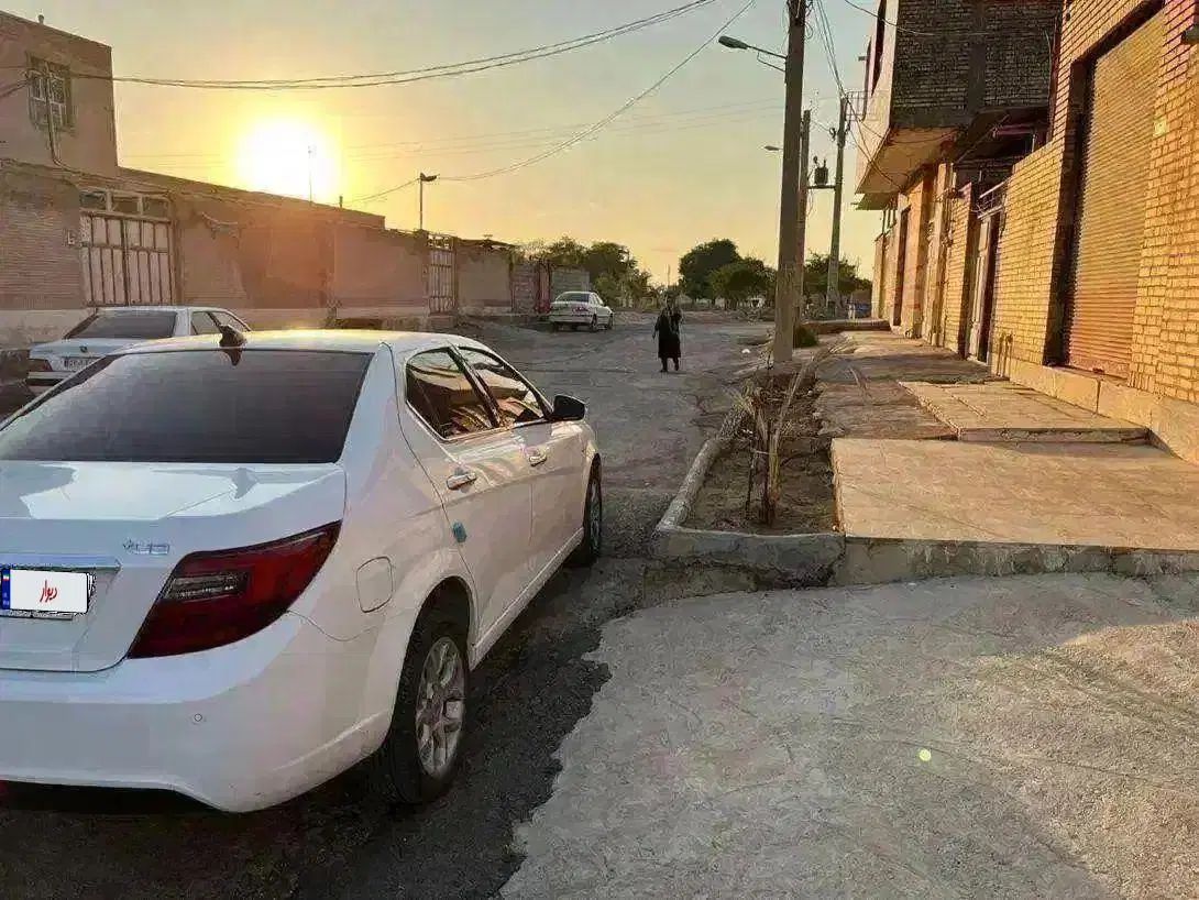 دنا پلاس توربو 6 دنده - 1401