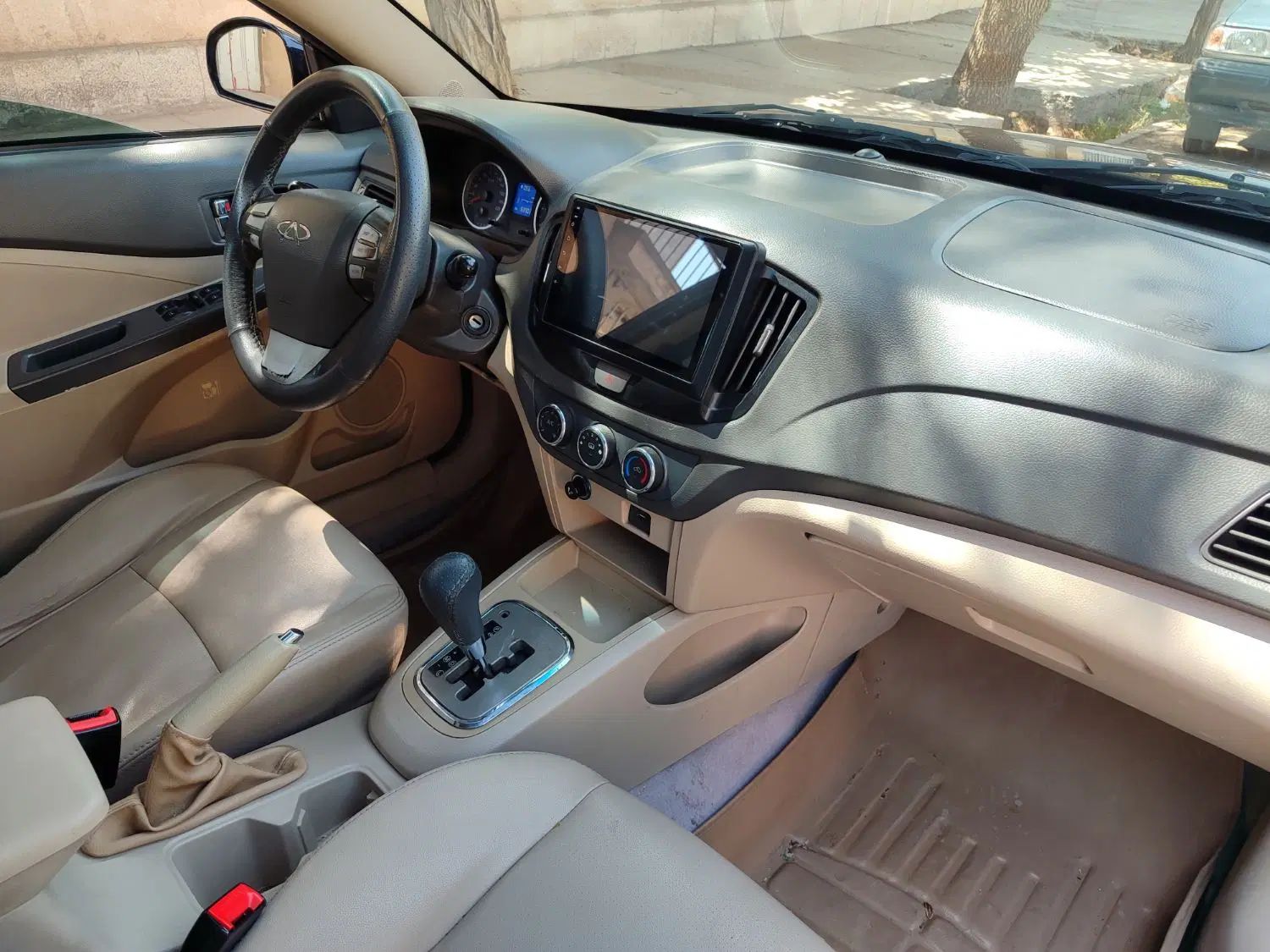 ام وی ام 550 اتوماتیک - 1394