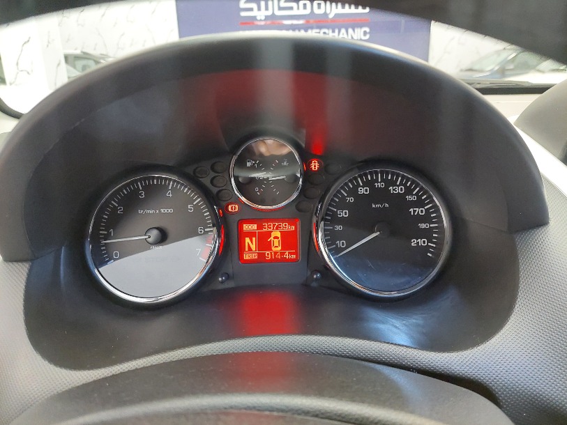 پژو 207 اتوماتیک TU5P - 1403